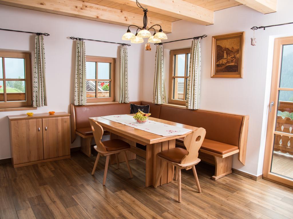 Landhof Adlerhorst Apartment ไฮลิเกนบลูท ภายนอก รูปภาพ